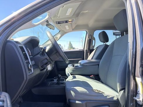 Used 2018 RAM 2500 Tradesman w/ Chrome Appearance Group AWD/4WD image 10