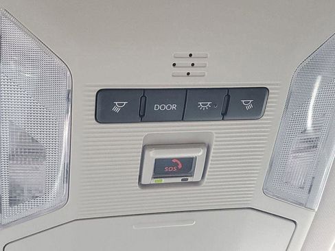 Used 2024 Toyota RAV4 XLE AWD/4WD image 20