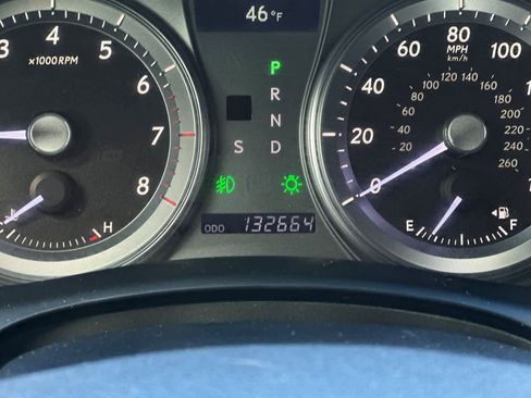 Used 2010 Lexus ES 350 w/ Preferred Accessory Package image 24