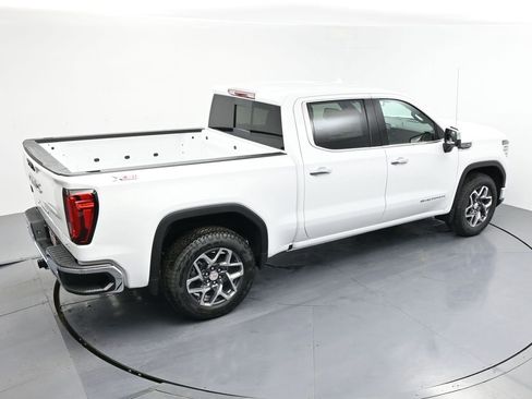 New 2026 GMC Sierra 1500 SLT w/ SLT Convenience Package image 5