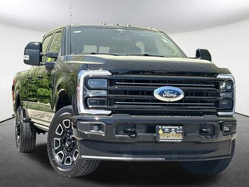 Certified 2025 Ford F350 Platinum AWD/4WD image 2