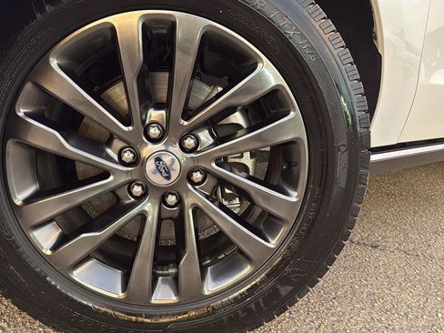 Used 2020 Ford Expedition Limited w/ Equipment Group 301A image 9