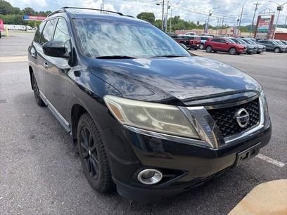 Used 2014 Nissan Pathfinder SL w/ SL Premium Package