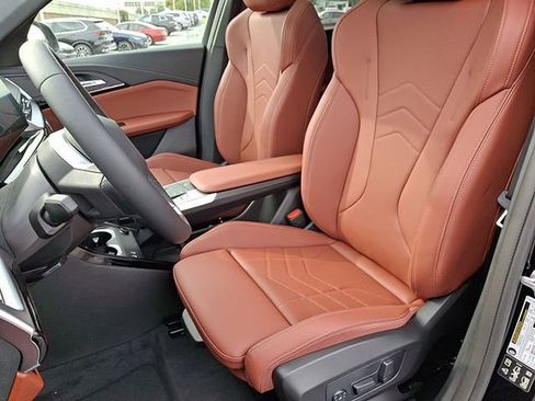 Used 2026 BMW X1 xDrive28i w/ Technology Package AWD/4WD image 8