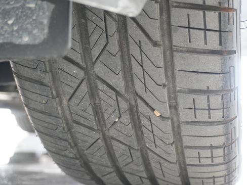 Used 2017 Hyundai Veloster Value Edition image 28