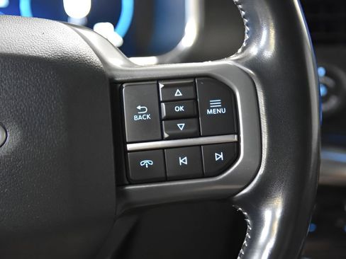 Used 2022 Ford F150 Lariat w/ Equipment Group 501A Mid image 11