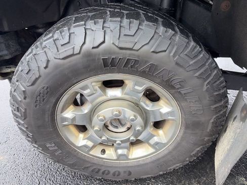 Used 2015 Ford F350 XLT w/ XLT Premium Package image 31