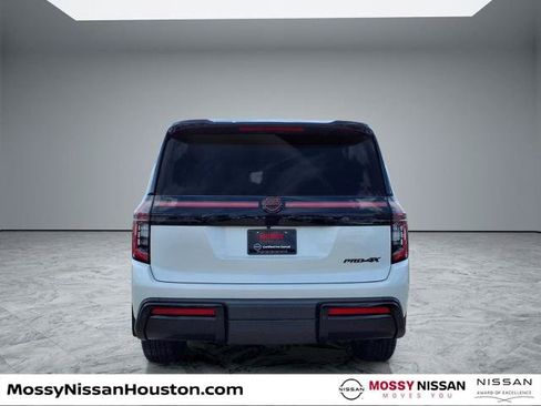 Certified 2025 Nissan Armada PRO-4X AWD/4WD image 6
