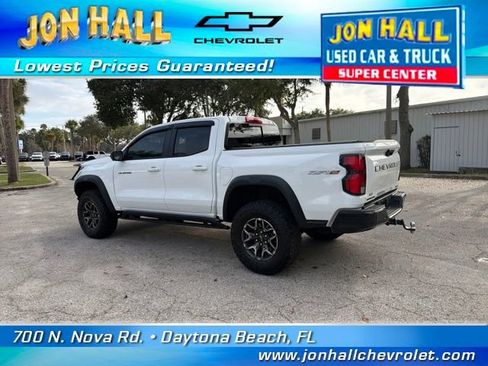 Used 2025 Chevrolet Colorado ZR2 w/ Technology Package image 6