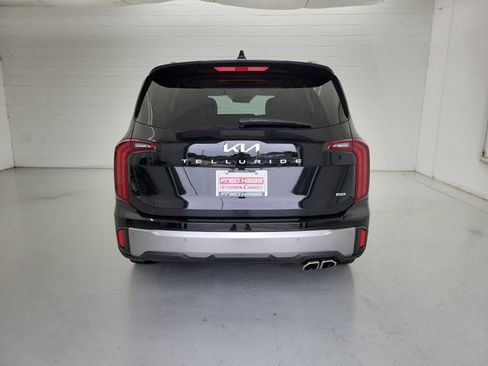 Used 2025 Kia Telluride S AWD/4WD image 6
