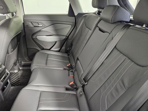 New 2026 Audi Q3 quattro 2.0T AWD/4WD image 33