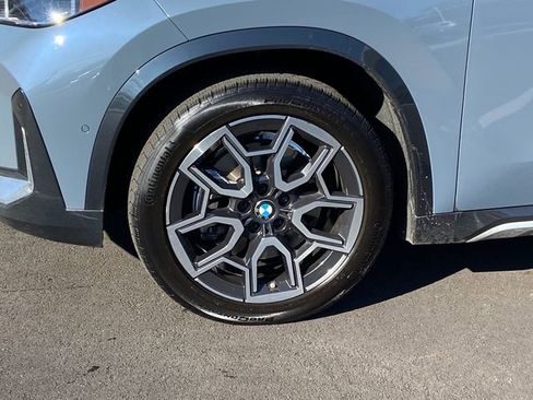 Used 2025 BMW X1 xDrive28i w/ Technology Package image 8