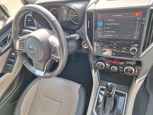 Used 2021 Subaru Forester Limited image 30