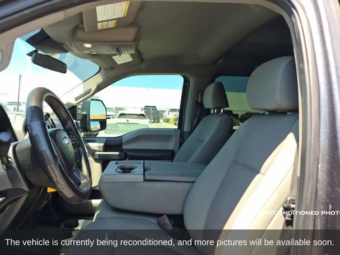 Used 2020 Ford F250 XL w/ STX Appearance Package AWD/4WD image 11
