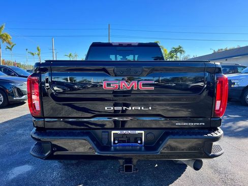 Used 2021 GMC Sierra 2500 Denali w/ Denali Ultimate Package image 7