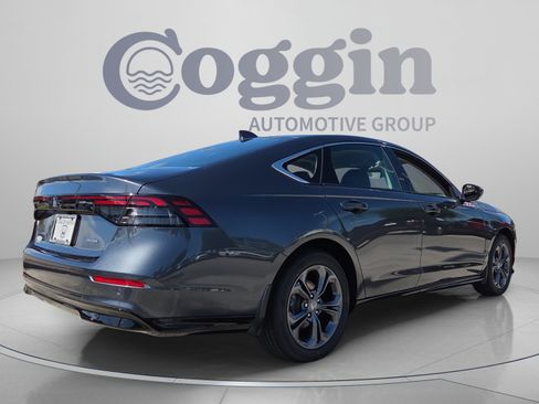 New 2026 Honda Accord EX-L image 5