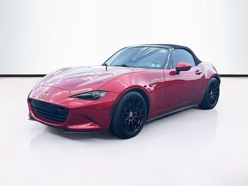 Used 2016 MAZDA MX-5 Miata Grand Touring RWD image 3