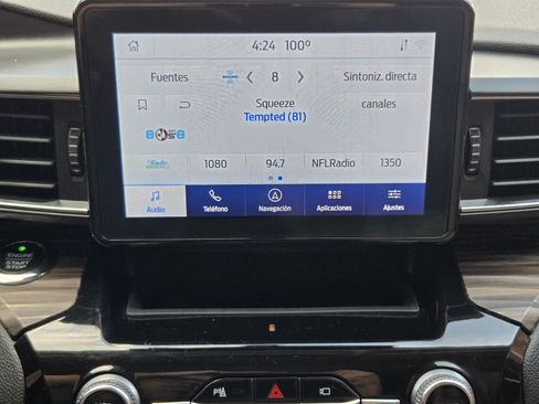 Used 2021 Ford Explorer Limited w/ Equipment Group 301A RWD image 12