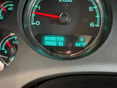 Used 2013 GMC Yukon Denali AWD/4WD image 10