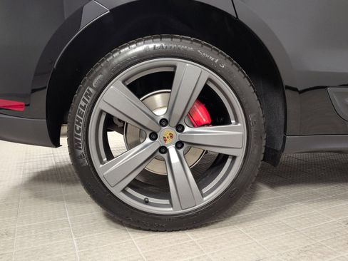 New 2026 Porsche Macan S AWD/4WD image 10