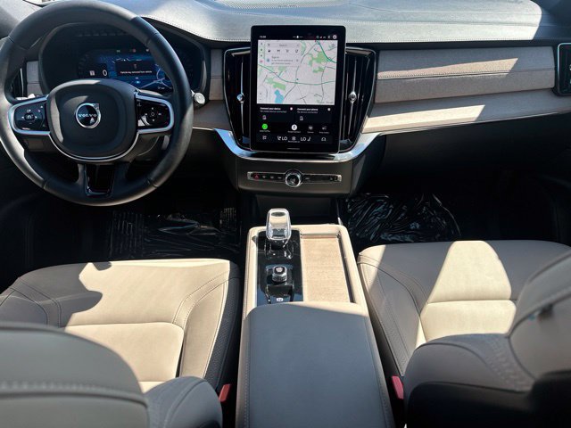 Certified 2026 Volvo XC90 B6 Plus AWD/4WD image 17