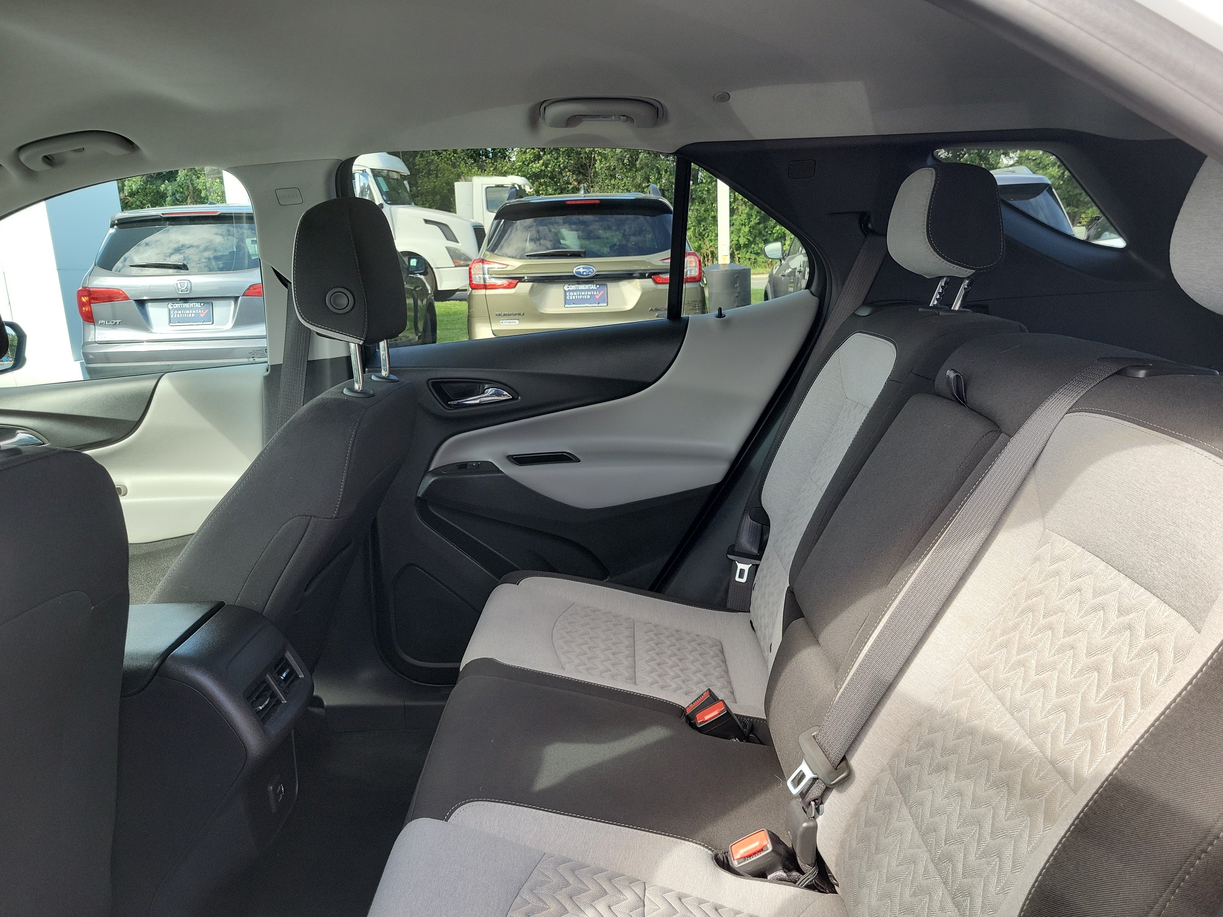 Used 2024 Chevrolet Equinox LS w/ LS Convenience Package FWD image 11