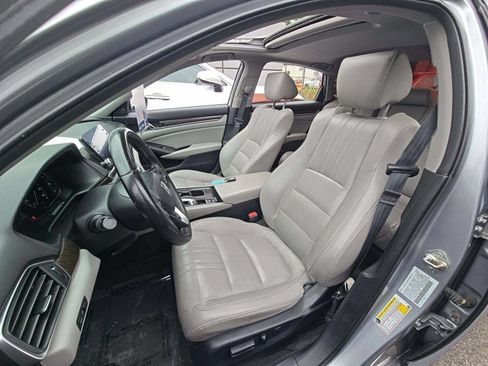 Used 2018 Honda Accord EX-L image 6