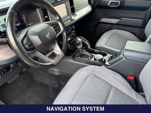 Used 2023 Ford Bronco Outer Banks w/ Sasquatch Package AWD/4WD image 11