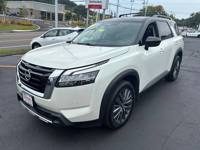 Certified 2024 Nissan Pathfinder SL w/ SL Premium Package