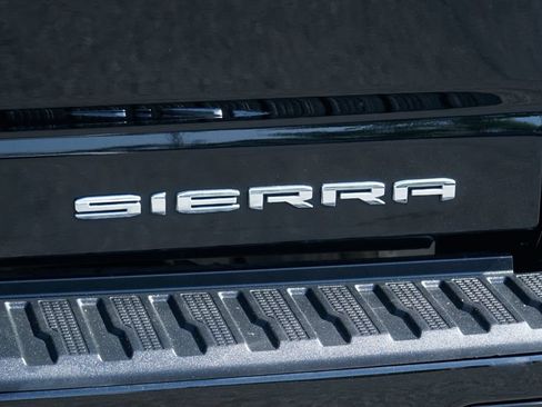 Used 2024 GMC Sierra 3500 Denali w/ Denali Reserve Package AWD/4WD image 55