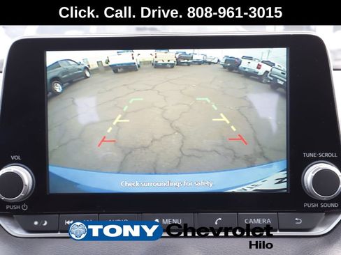 Used 2024 Nissan Sentra SV FWD image 16