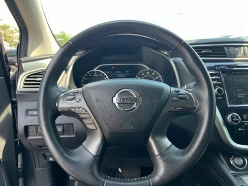 Used 2021 Nissan Murano SV FWD image 13