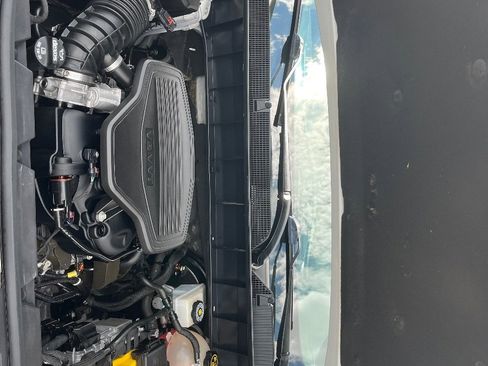 Used 2019 GMC Acadia SLT FWD image 43