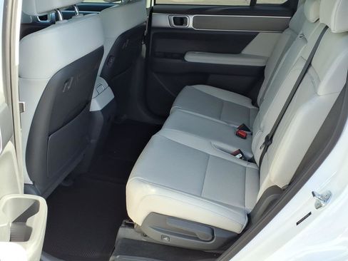 Certified 2026 Hyundai Santa Fe SEL FWD image 17