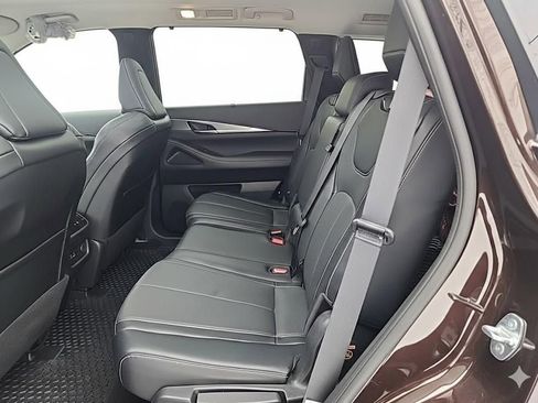 Used 2022 INFINITI QX60 Luxe w/ Cargo Package image 5