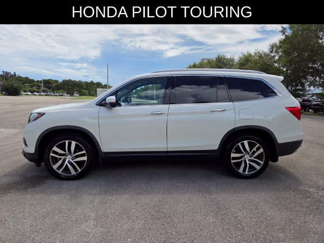 Used 2018 Honda Pilot Touring image 6