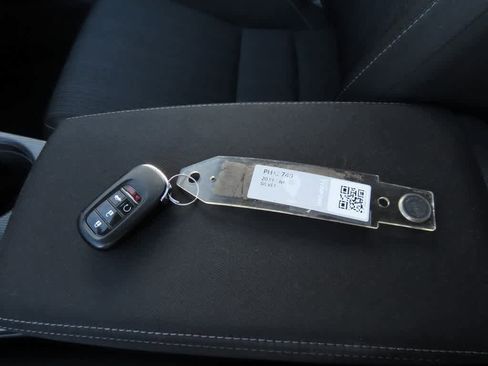 Certified 2023 Honda Civic EX image 24