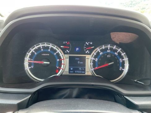 Used 2018 Toyota 4Runner SR5 image 22