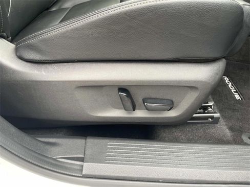 Used 2023 Nissan Rogue SL w/ SL Premium Package image 28