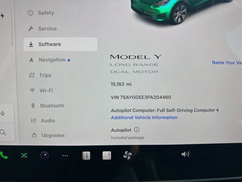 Used 2023 Tesla Model Y Long Range image 11