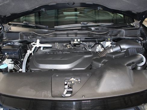 Used 2023 Honda Odyssey Sport image 13