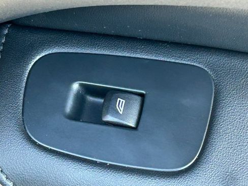 Used 2024 Volvo S60 B5 Plus image 35