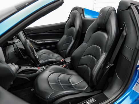 Used 2017 Ferrari 488 Spider RWD image 49