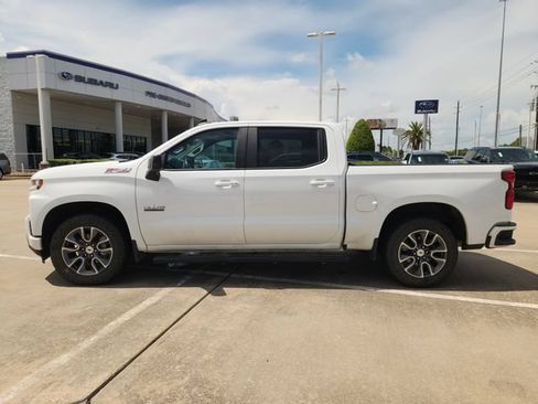 Used 2021 Chevrolet Silverado 1500 RST w/ Z71 Off-Road Package AWD/4WD image 4