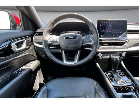 Used 2023 Jeep Compass Limited AWD/4WD image 8