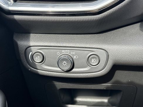 Certified 2023 Chevrolet TrailBlazer LT w/ Convenience Package AWD/4WD image 25
