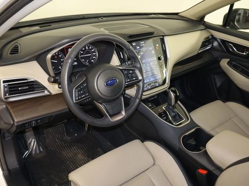 Used 2024 Subaru Outback Limited image 27