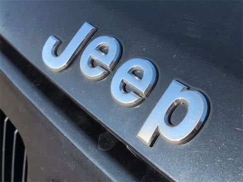 Used 2010 Jeep Patriot Sport image 12