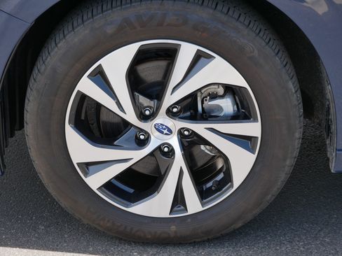 Used 2025 Subaru Legacy Premium AWD/4WD image 15