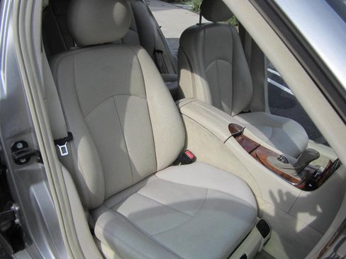 Used 2004 Mercedes-Benz E 320 4MATIC Wagon image 24